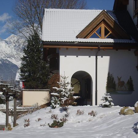 Apartments Residence Montana Rasun di Sopra Kültér fotó