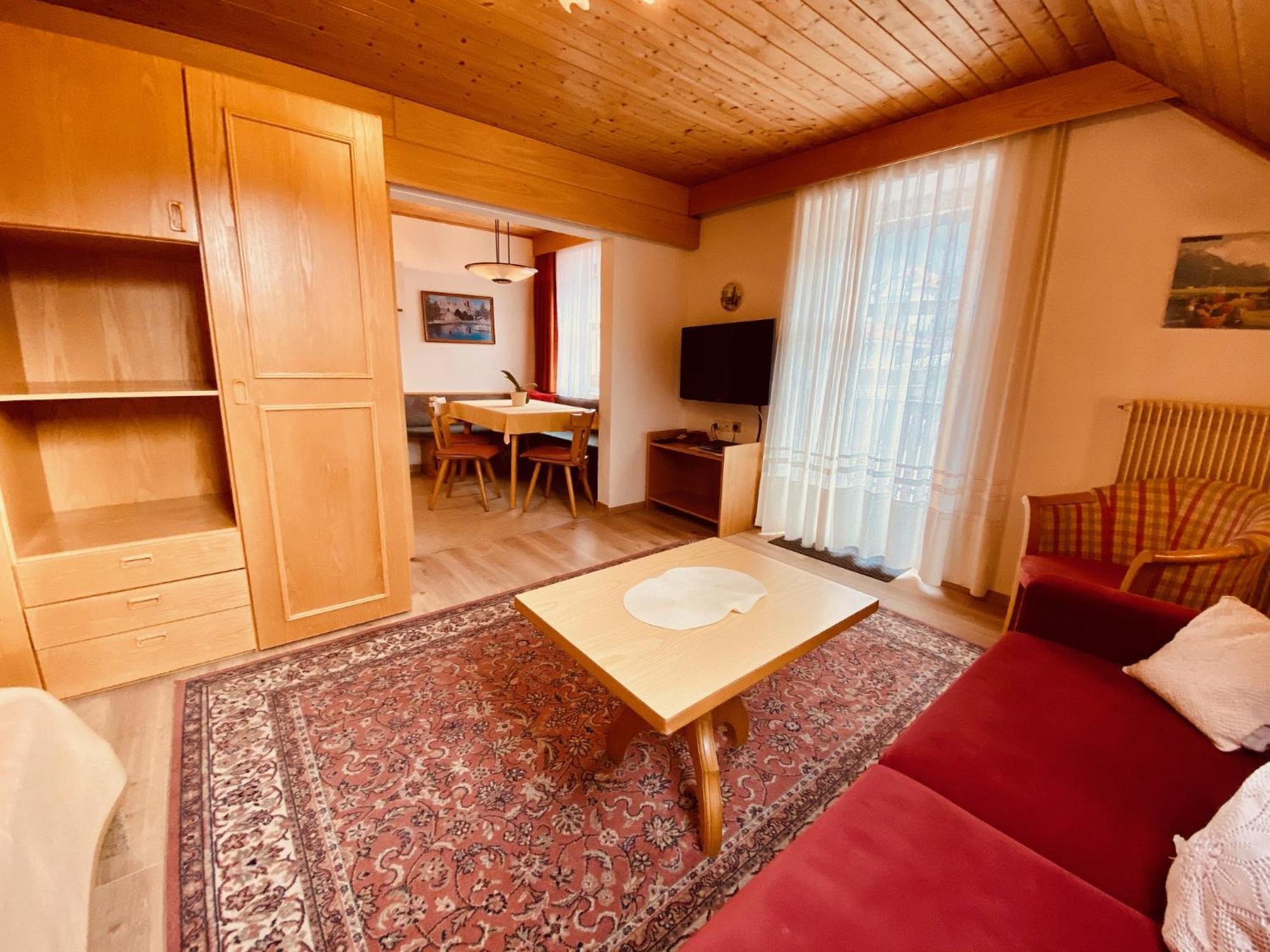 Apartments Residence Montana Rasun di Sopra Kültér fotó