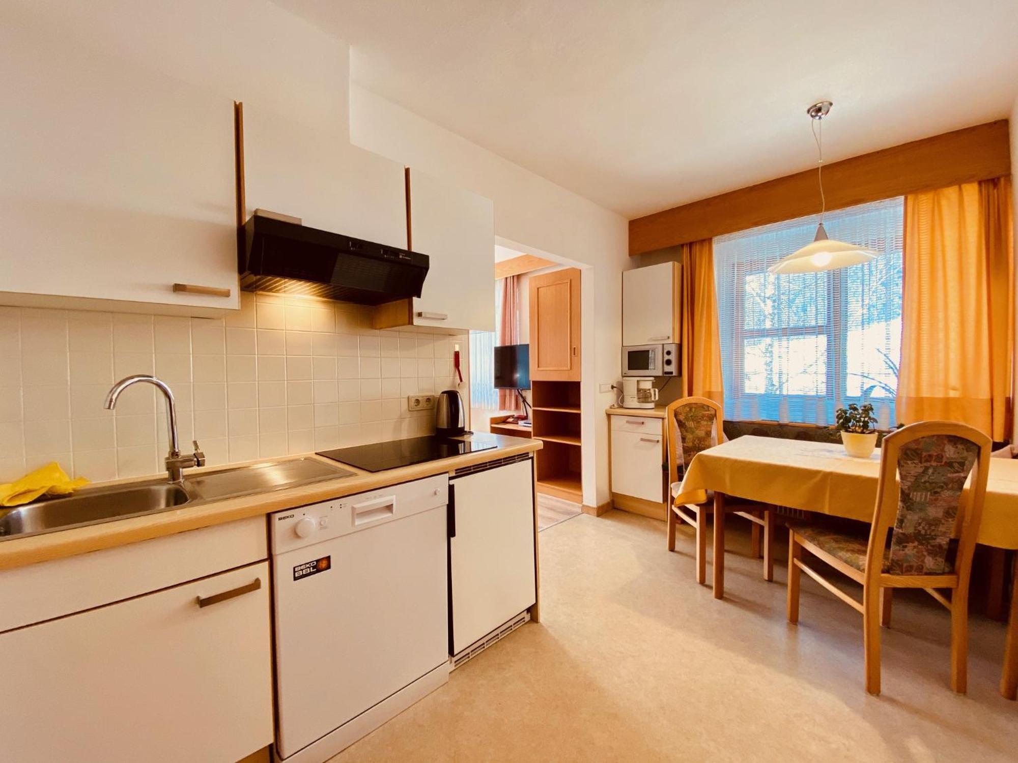 Apartments Residence Montana Rasun di Sopra Kültér fotó