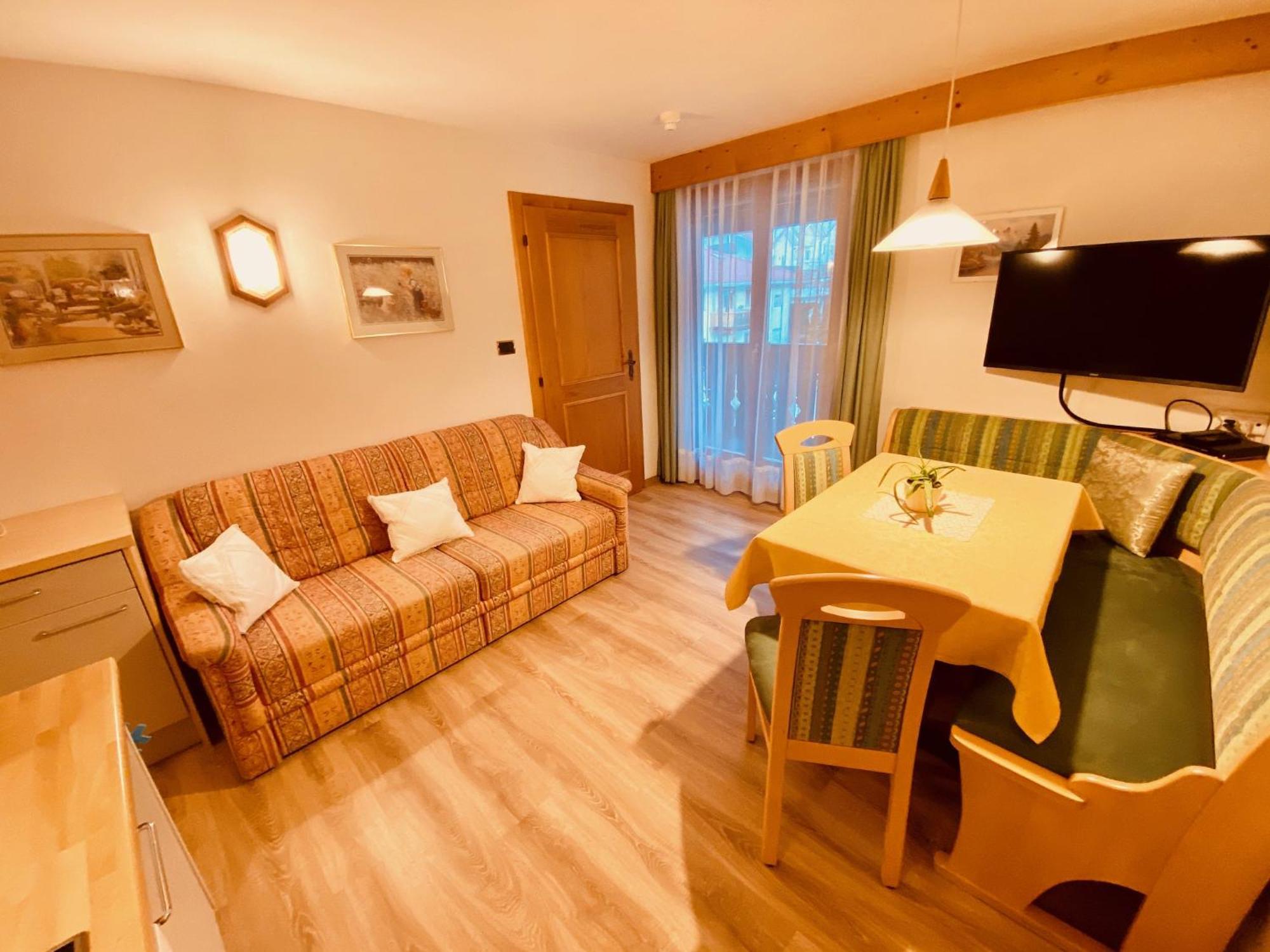 Apartments Residence Montana Rasun di Sopra Kültér fotó
