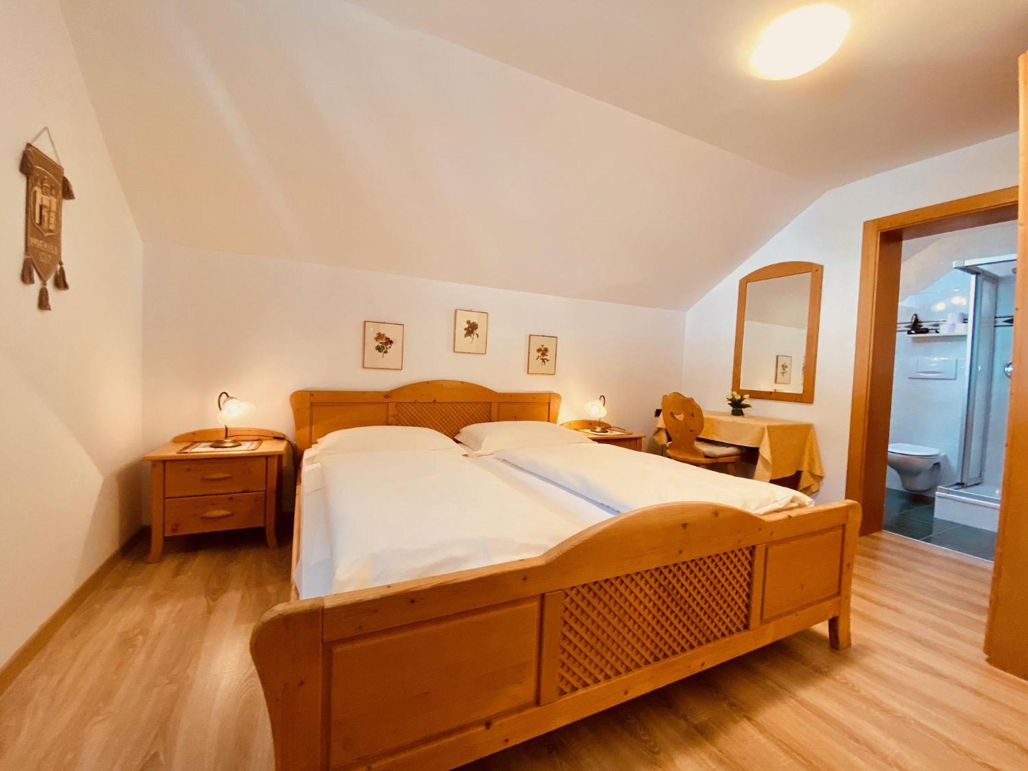 Apartments Residence Montana Rasun di Sopra Kültér fotó