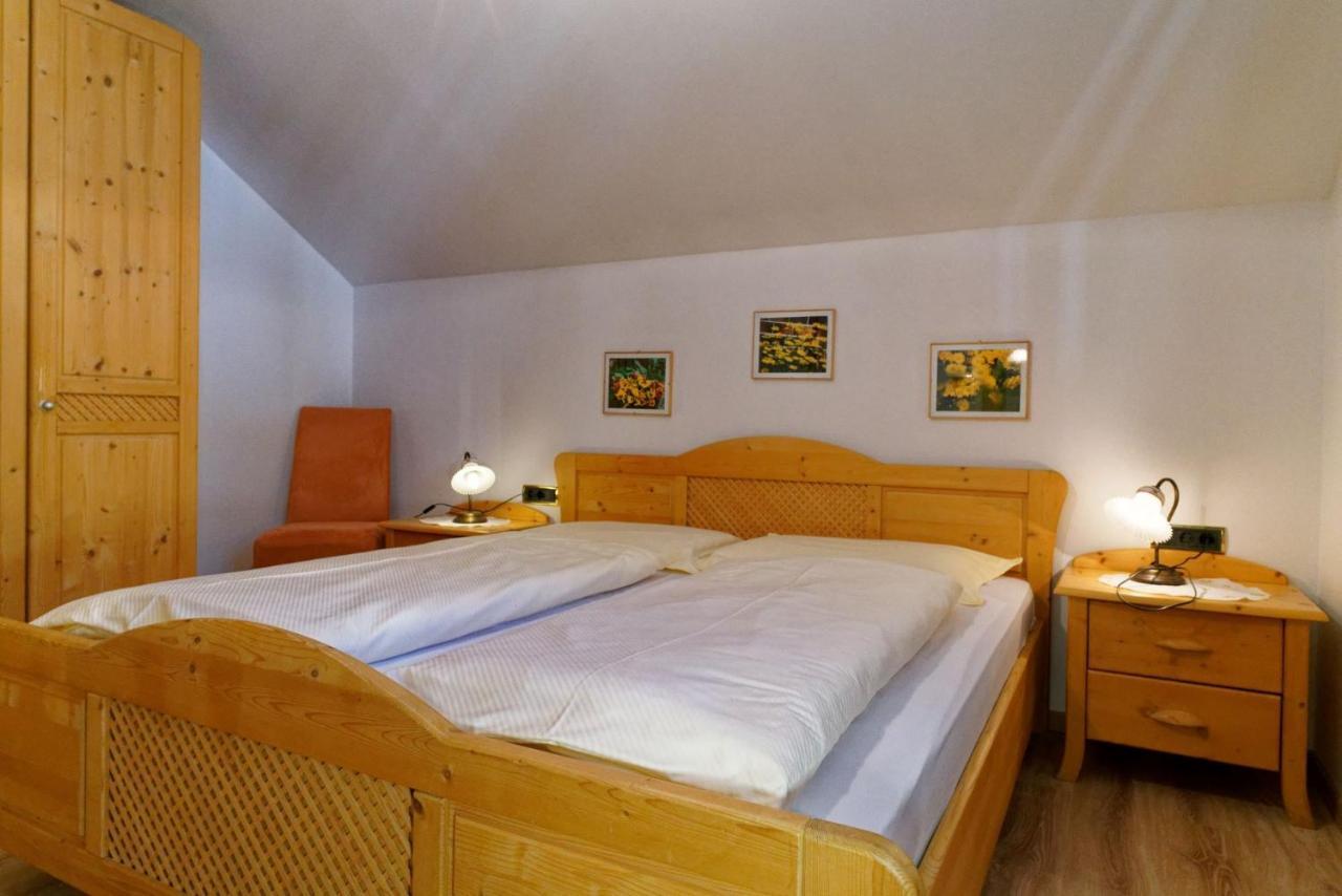 Apartments Residence Montana Rasun di Sopra Kültér fotó